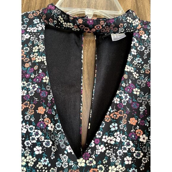 Women's Divided H&M Floral Dress, Long Sleeves, Size 6 - Picture 3 of 4